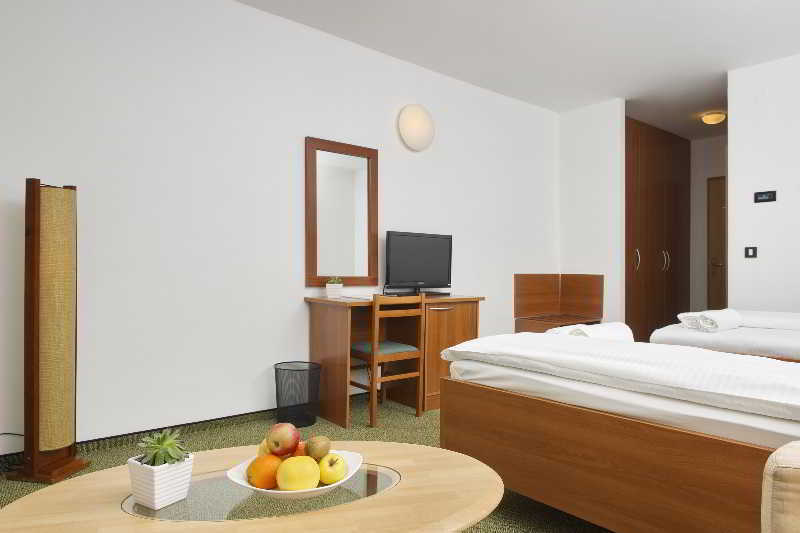 Hotel Terme Jezercica Доня-Стубица Экстерьер фото